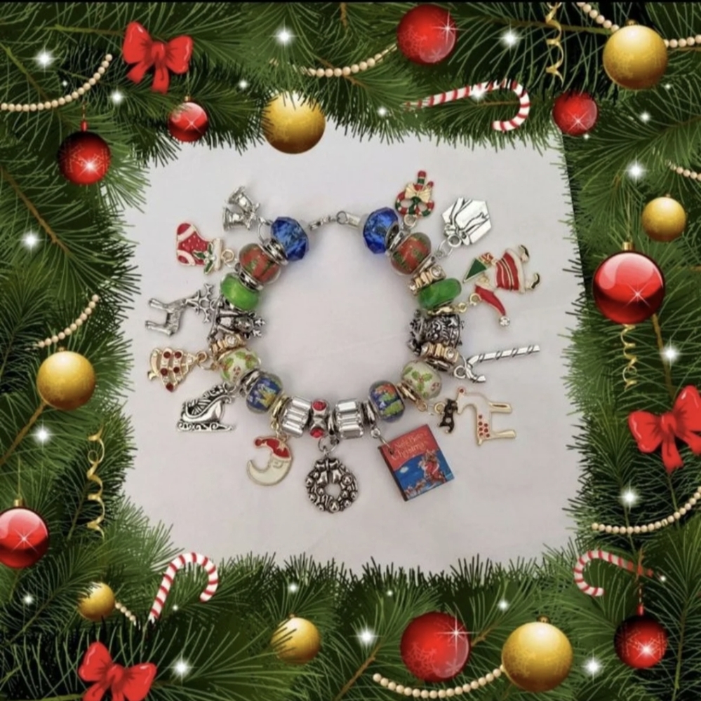 The Night Before Christmas Charm Bracelet